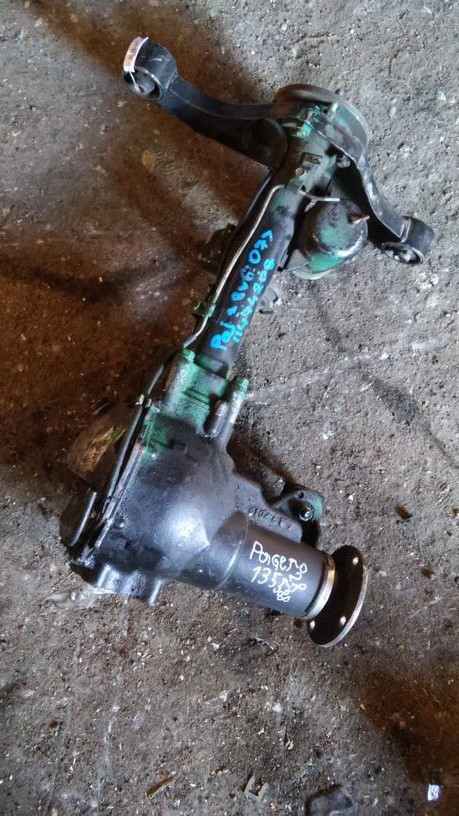 Редуктор переднего моста Mitsubishi Pajero 2 (1991-2004)